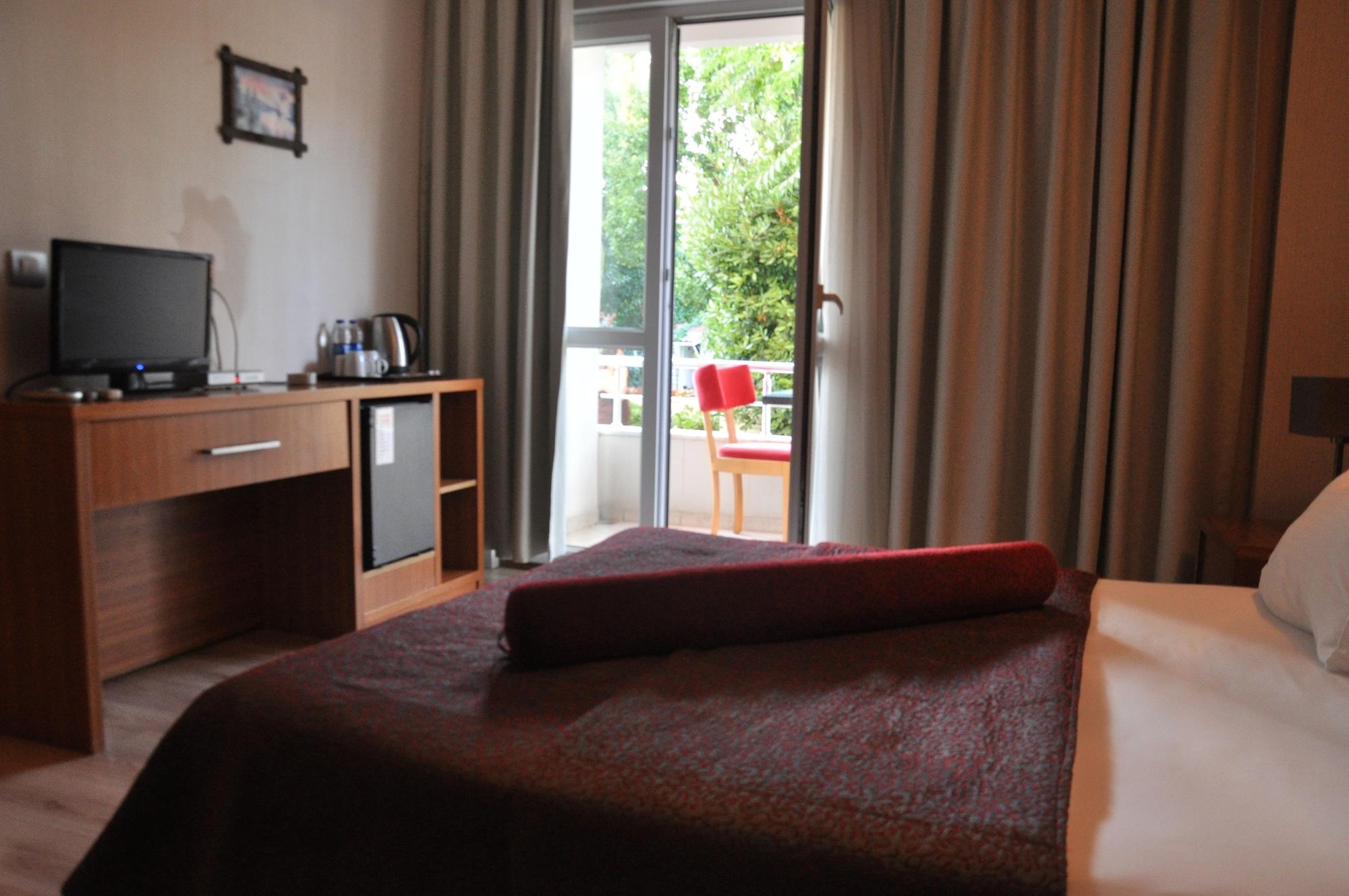 Island Hotel Istanbul Exterior photo
